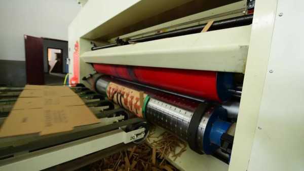 印刷瓦印机（印刷瓦楞纸板用什么机器）
